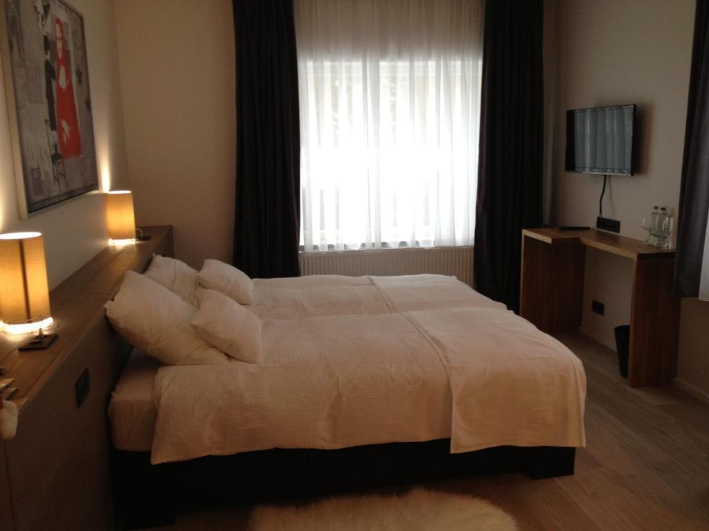Guesthouse Au Coin De La Rue Malmedy Zewnętrze zdjęcie