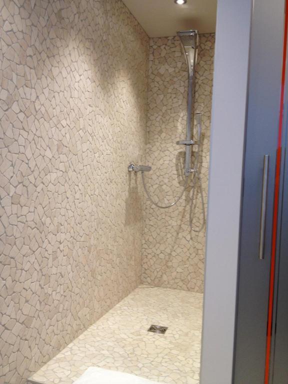 Guesthouse Au Coin De La Rue Malmedy Zewnętrze zdjęcie